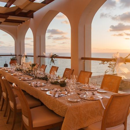 クラウンプラザ ヴィラモーラ ヴィラモウラ エクステリア 写真 The Beach Club at the Four Seasons Resort