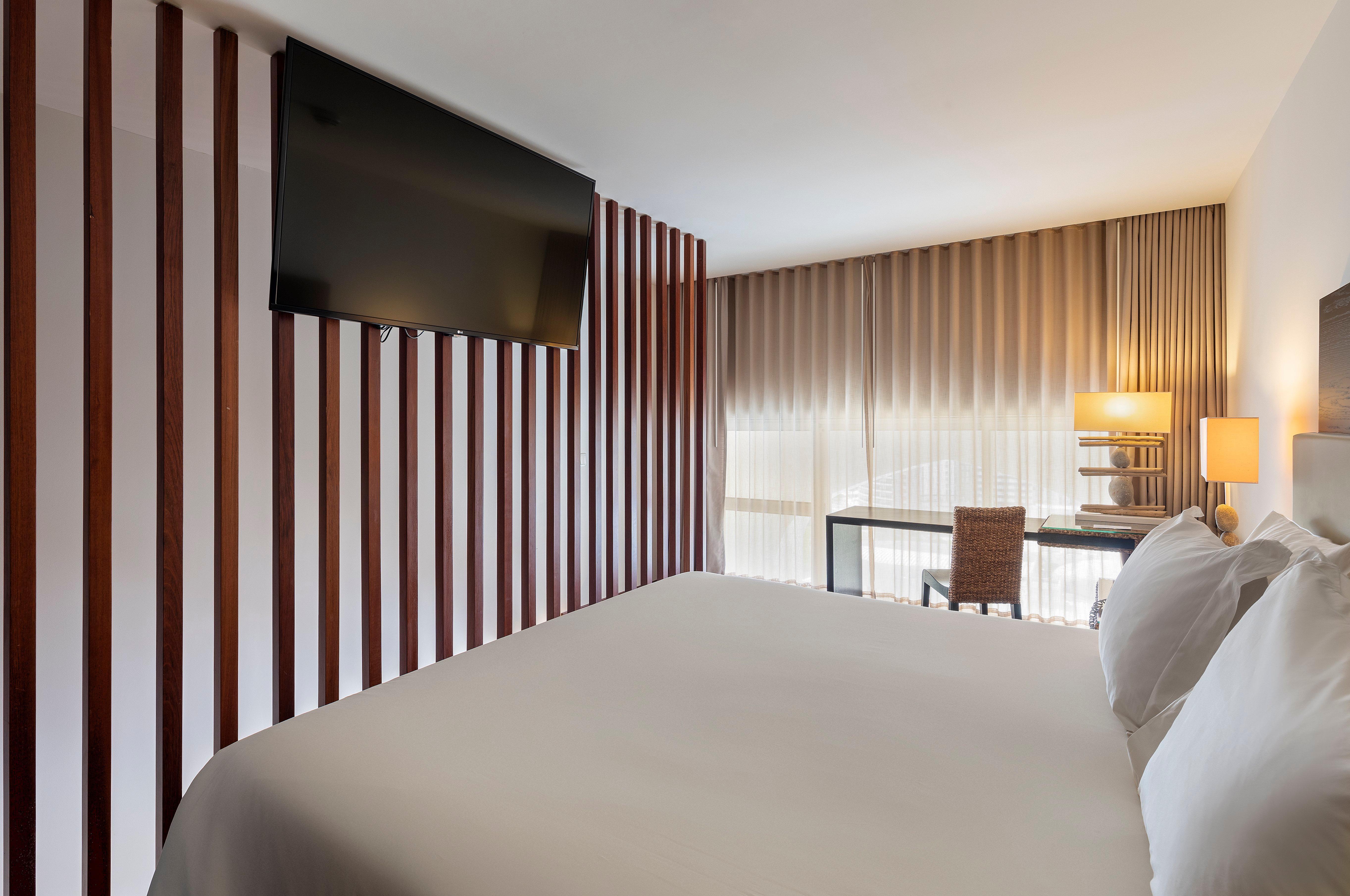 クラウンプラザ ヴィラモーラ ヴィラモウラ エクステリア 写真 A room at the hotel